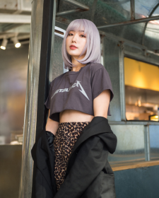 Self-pickup Medium-length Straight Hair Fully Machined Bangs Wig 14 Inches Natural Black Heat-resistant Fiber High Temperature Silk Wig Dyeable A (Option: SUE16SLVPURPLE)